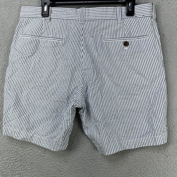 J Crew Mens Seersucker Shorts 33X7 Blue White Striped Flat Front Casual Cotton - Picture 2 of 7